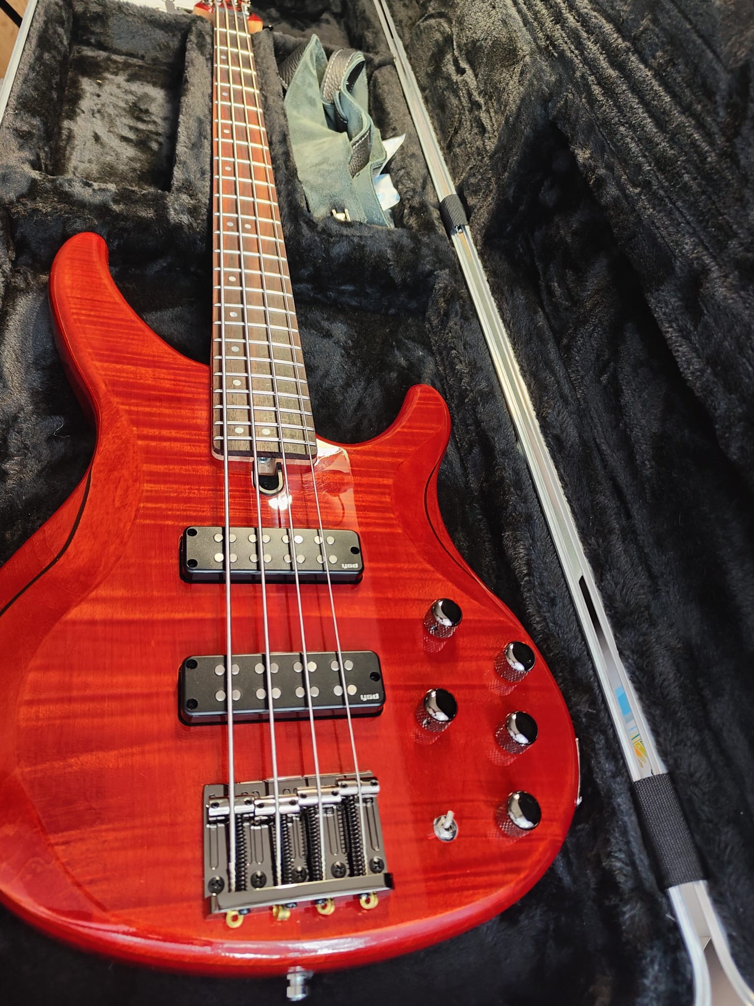 Pracownia gitarowa – zdjęcie 29